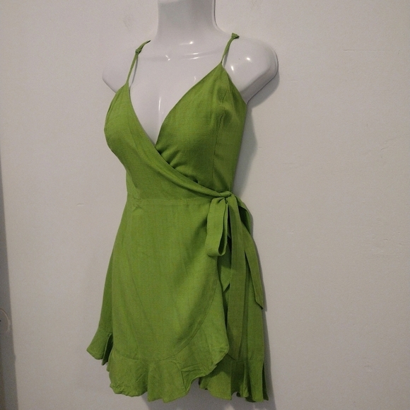 Lulu's - Sunny Day Style Ruffled Mini Wrap Dress - Picture 7 of 16